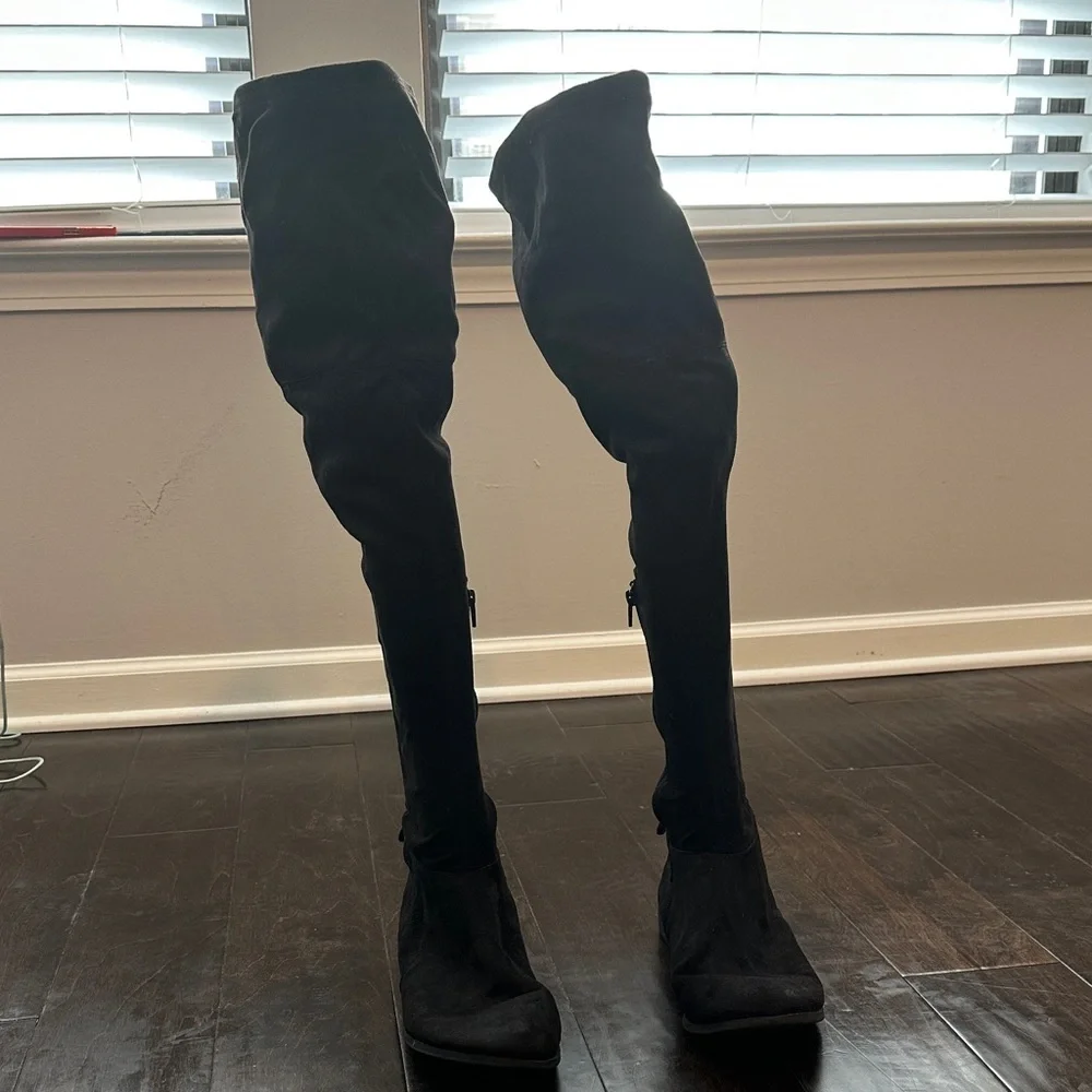 Black Over-the-Knee Boots